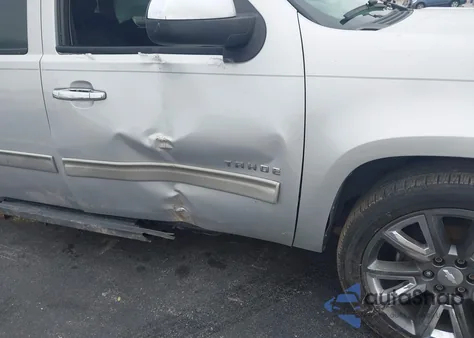 2010 Chevrolet Tahoe Ls z USA, uszkodzony, nr VIN 1GNUCAE00AR114317